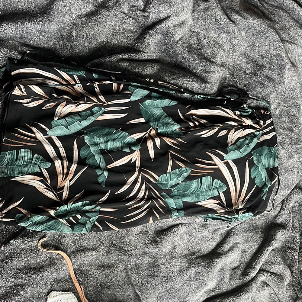 Windsor Tropical Leaf Print Mini Dress - Black and Green